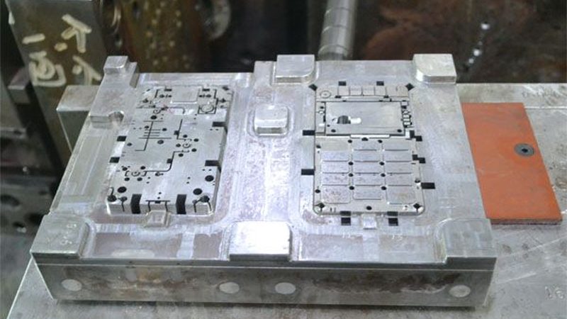 模具设计与制造：本质区别与关键要点**